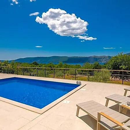 Olivetum Comfortable Hotel Krk Town